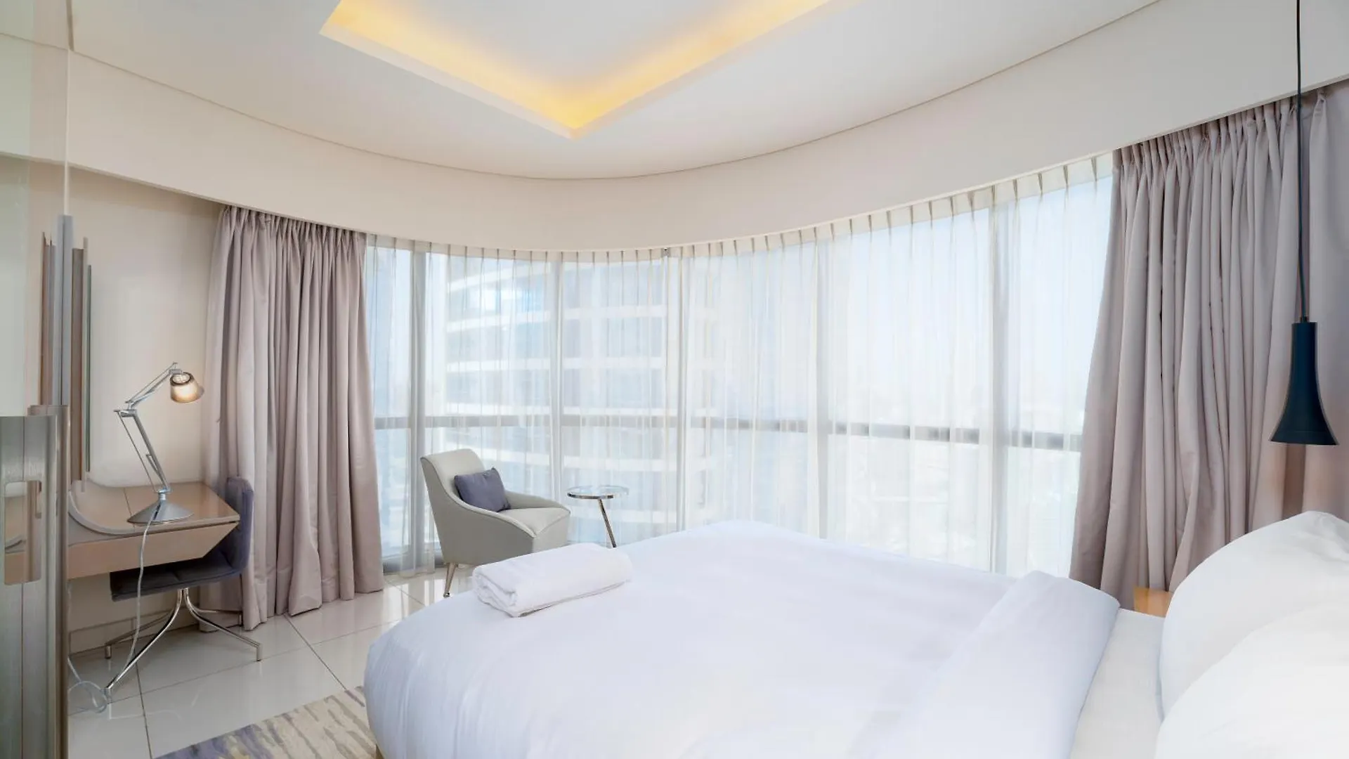 Apartment Luxe Living Redefined Spacious 3Br Haven In Damac Towers By Paramount, Stunning Views, Elite Amenities Dubai United Arab Emirates