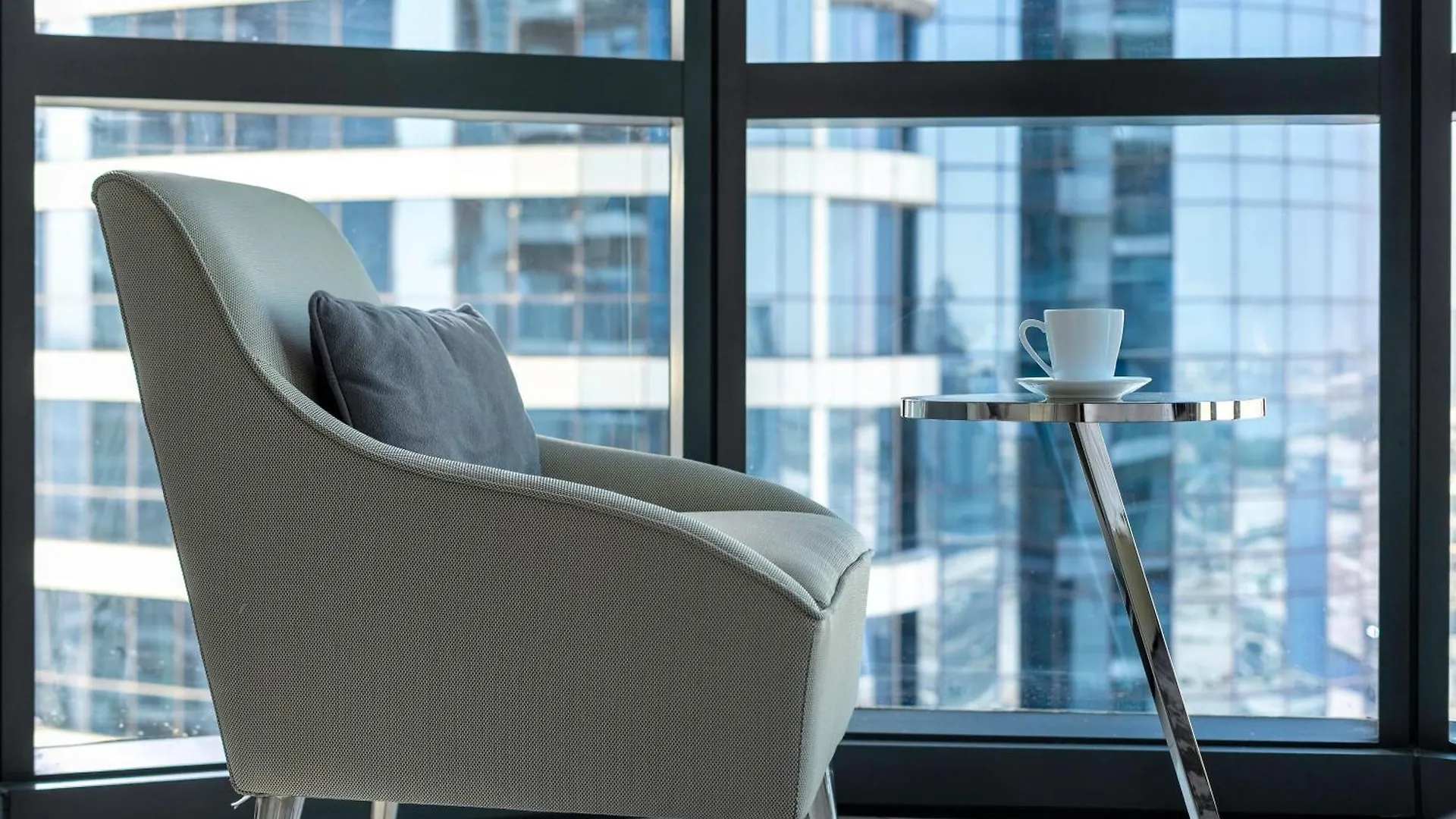 Luxe Living Redefined Spacious 3Br Haven In Damac Towers By Paramount, Stunning Views, Elite Amenities Dubai Apartment